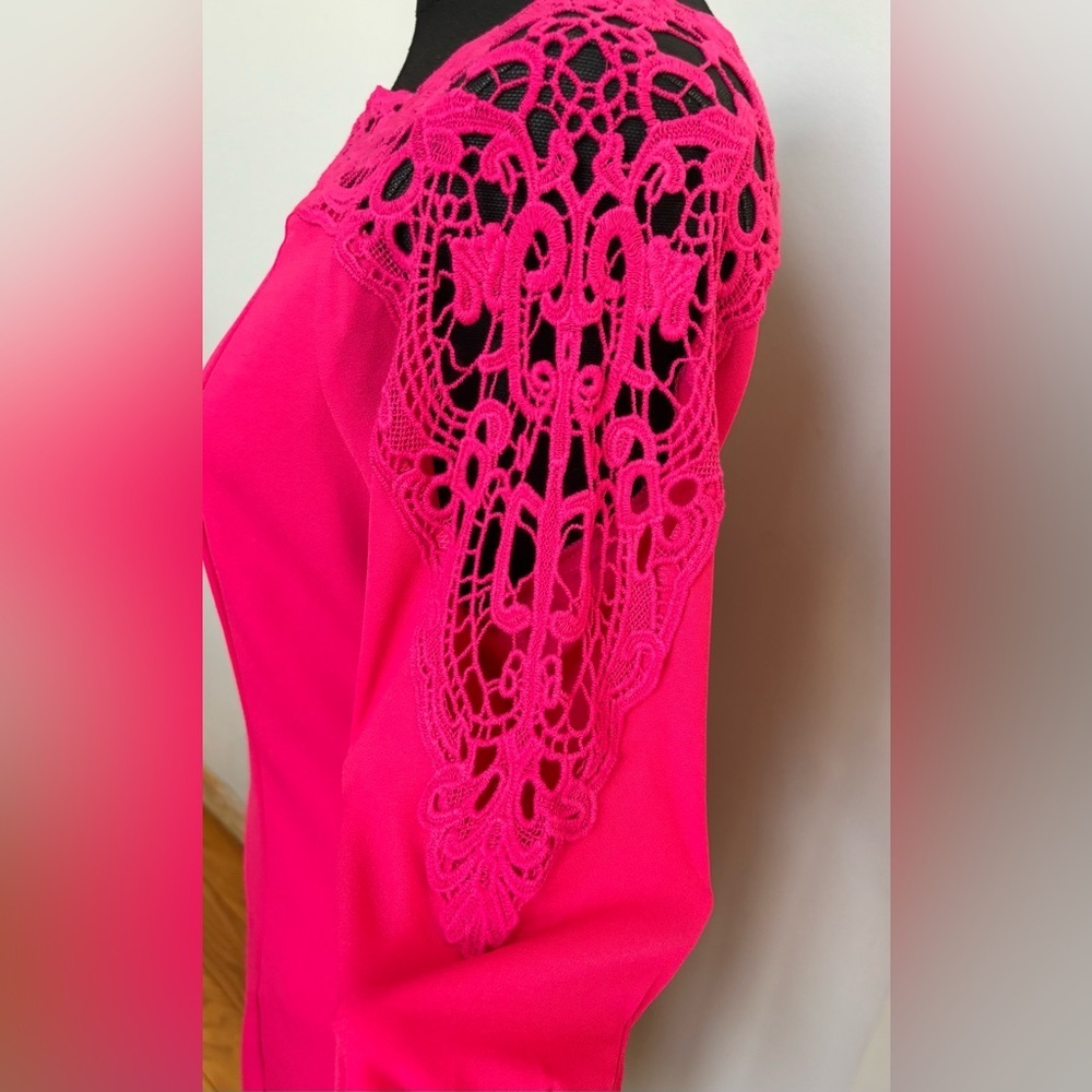 Esley Boho Fuchsia Pink Raspberry Lace Crochet Neckline Sheath Dress Size S - Picture 11 of 12